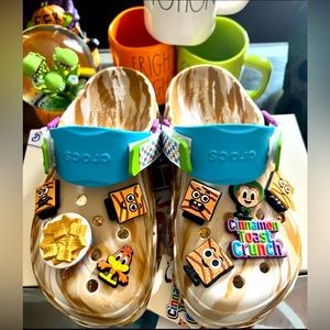 CROCS Cinnamon Toast Crunch Cereal Collection! Limited Edition. 💜🤎💚!Disney